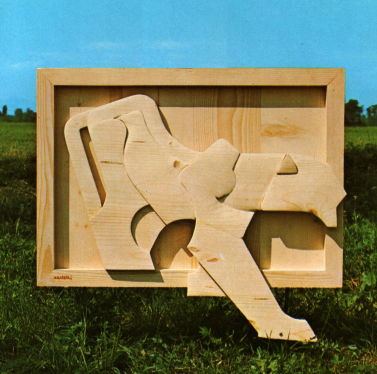 60 1975 puma scultura lignea