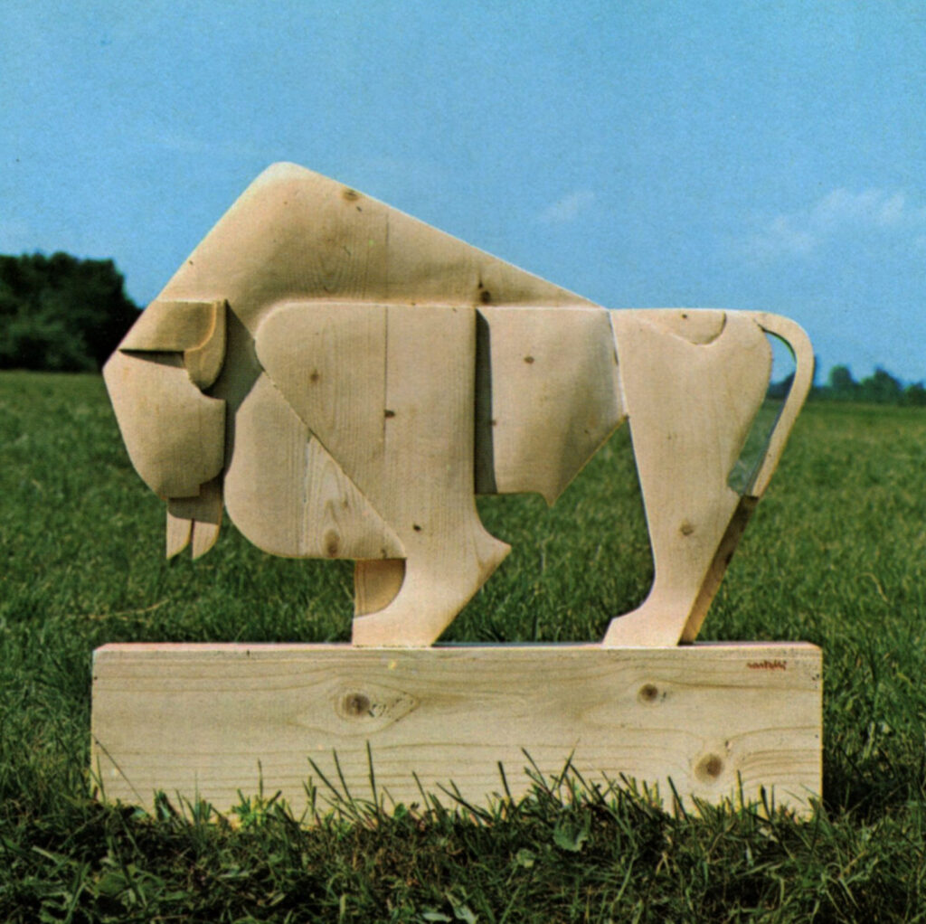 1975 bisonte, scultura lignea
